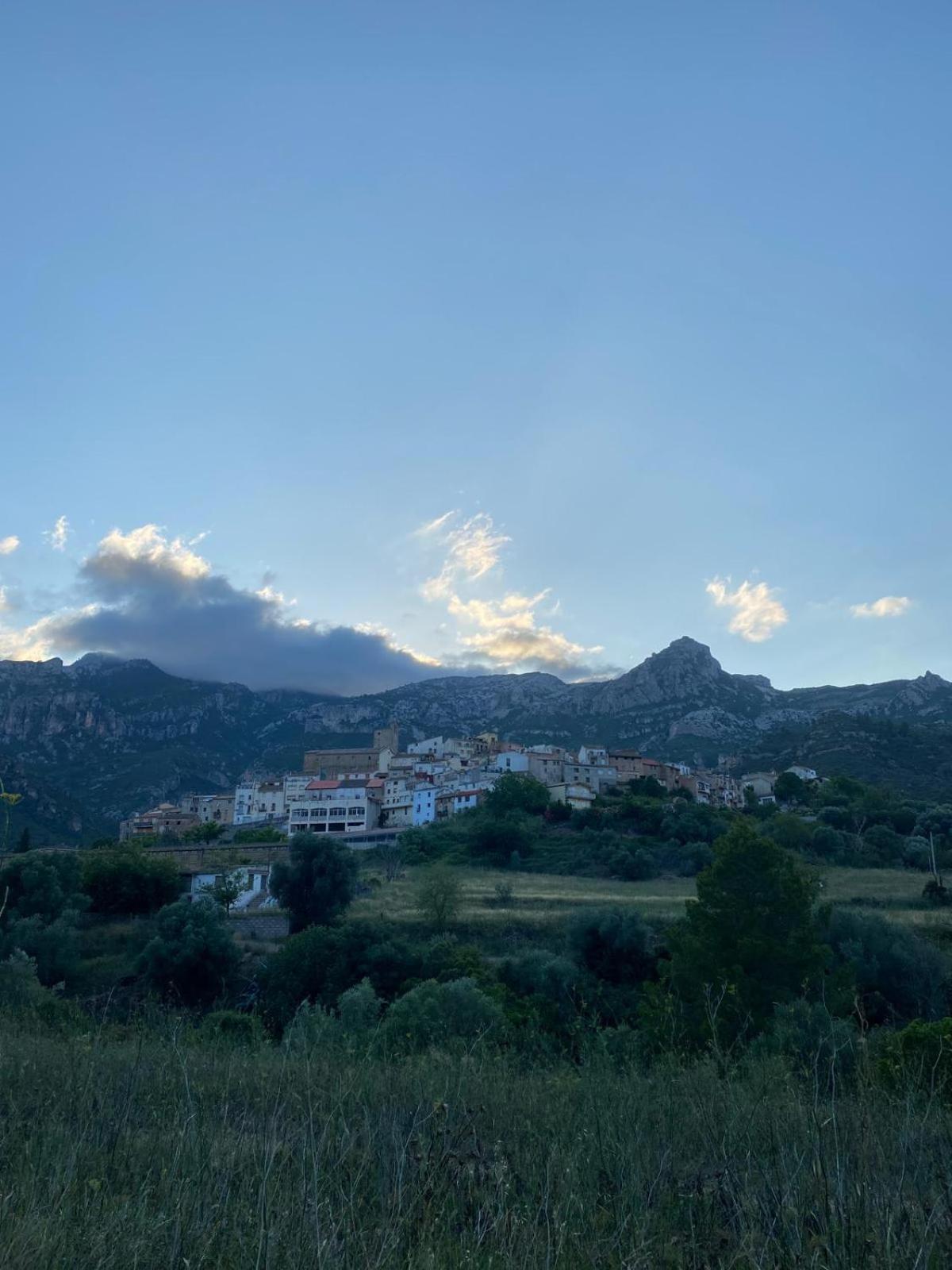 Ferienwohnung Ca La Cabrera Alfara de Carles Exterior foto
